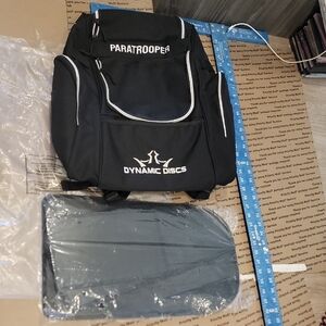 Gildan Black Paratrooper Disc Golf Backpack